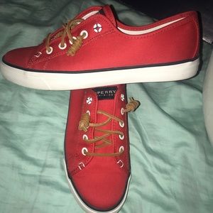 Sperry seacoast size 9